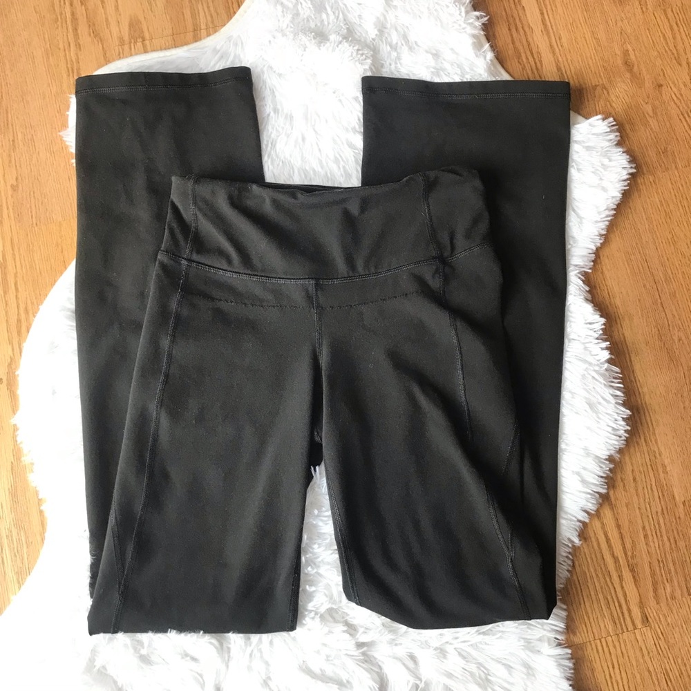 Lucy perfect Core Collection Small Pants